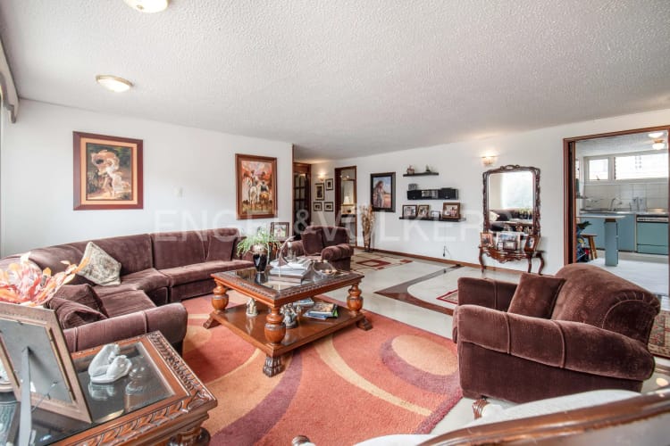 Apartamento de 3 alcobas en venta en Chicó Navarra, Bogotá, 204 m² · foto 4 de 19