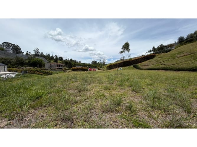 Lote en venta en San Antonio De Pereira, El Carmen de Viboral, 2200 m² · foto 2 de 7