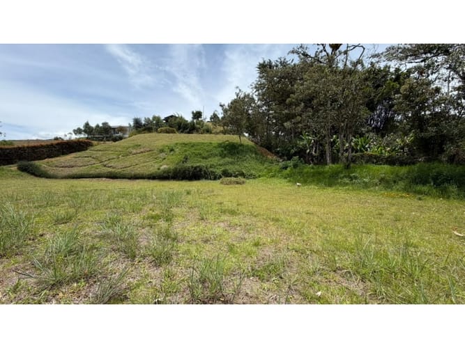 Lote en venta en San Antonio De Pereira, El Carmen de Viboral, 2200 m² · foto 4 de 7