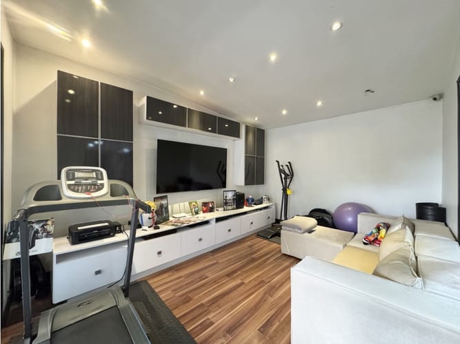 Casa de 3 alcobas en venta en Niza, Bogotá, 338 m² · foto 8 de 14