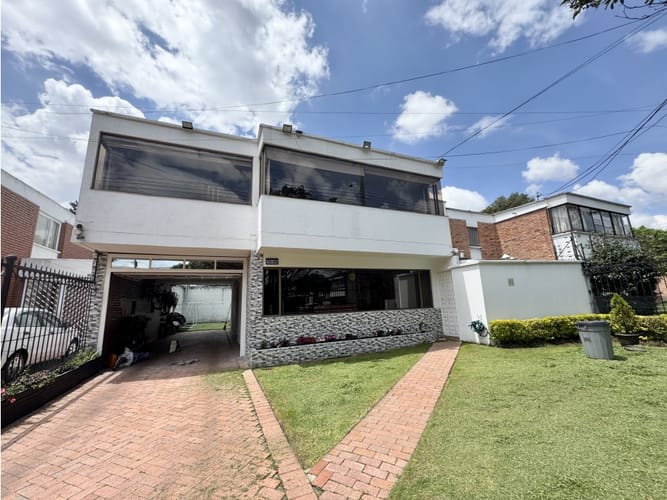 Casa de 3 alcobas en venta en Niza, Bogotá, 338 m² · foto 14 de 14