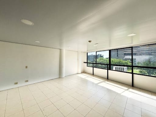 Bodega en arriendo en Las Vegas, Itagüí, 241 m² · foto 7 de 24