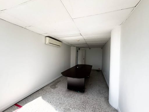 Bodega en arriendo en Las Vegas, Itagüí, 241 m² · foto 11 de 24
