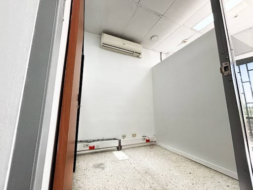 Bodega en arriendo en Las Vegas, Itagüí, 241 m² · foto 16 de 24
