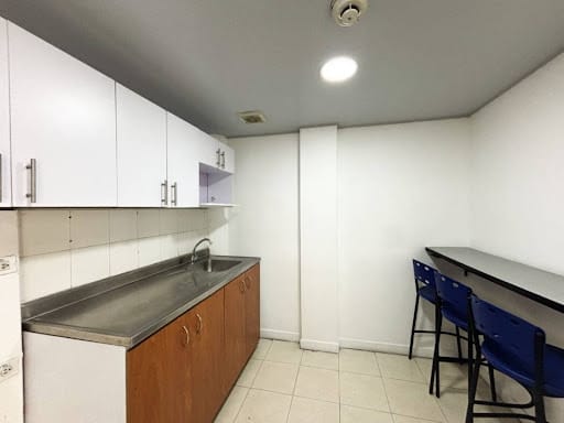 Bodega en arriendo en Las Vegas, Itagüí, 241 m² · foto 21 de 24