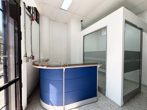 Bodega en arriendo en Las Vegas, Itagüí, 241 m² · foto 22 de 24