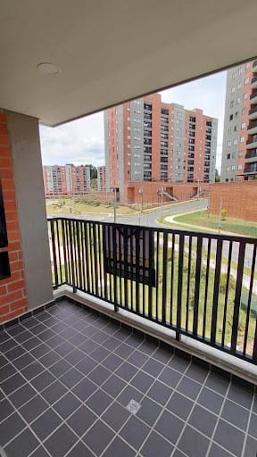 Apartamento de 2 alcobas en arriendo en San Pablo, Rionegro, 58 m² · foto 3 de 17