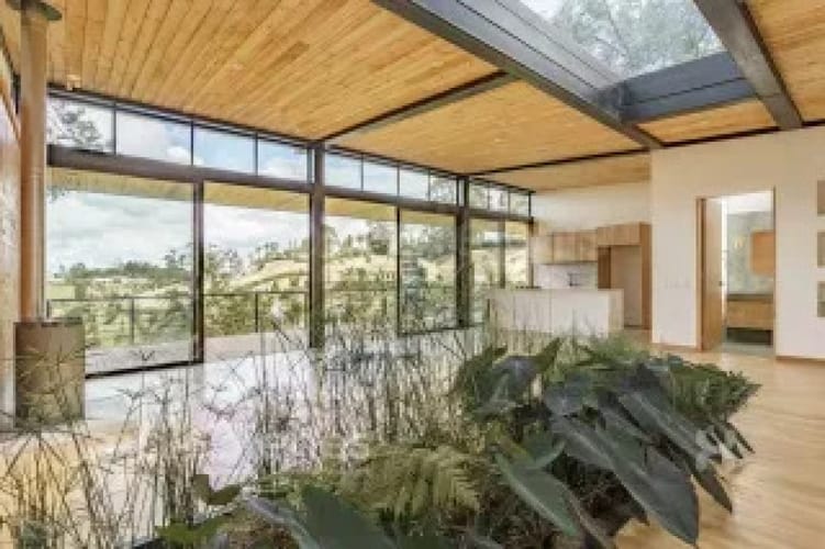 Casa de 3 alcobas en arriendo en El Carmen De Viboral, Rionegro, 260 m² · foto 2 de 10