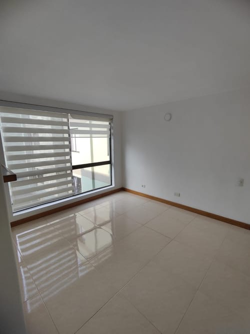 Apartaestudio en venta en Laureles, Medellín, 45 m² · foto 2 de 12