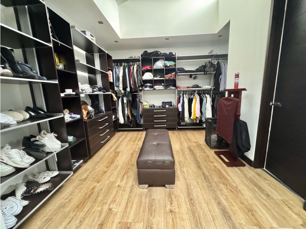Casa en venta en Guaymaral, Bogotá · foto 9 de 24