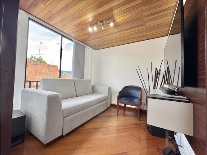 Apartamento en venta en Santa Barbara, Bogotá · foto 3 de 17