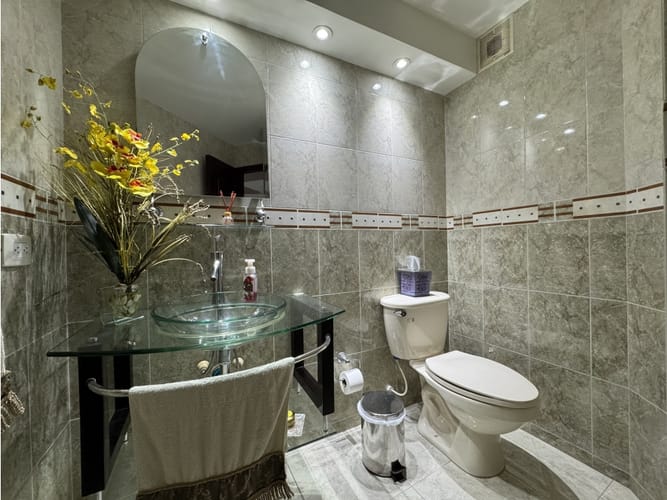 Apartamento en venta en Santa Barbara, Bogotá · foto 14 de 17