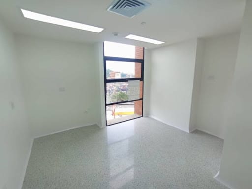Consultorio en arriendo en San Diego, Medellín, 30 m² · foto 2 de 7