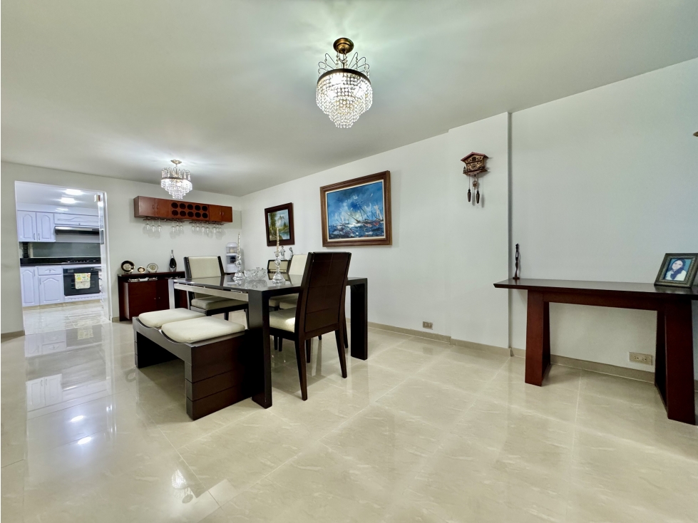 Apartamento en venta en Santa Barbara, Bogotá · foto 3 de 16