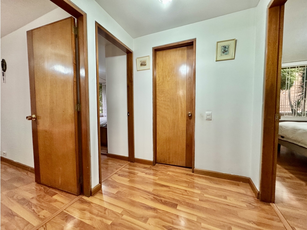 Apartamento en venta en Santa Barbara, Bogotá · foto 7 de 16