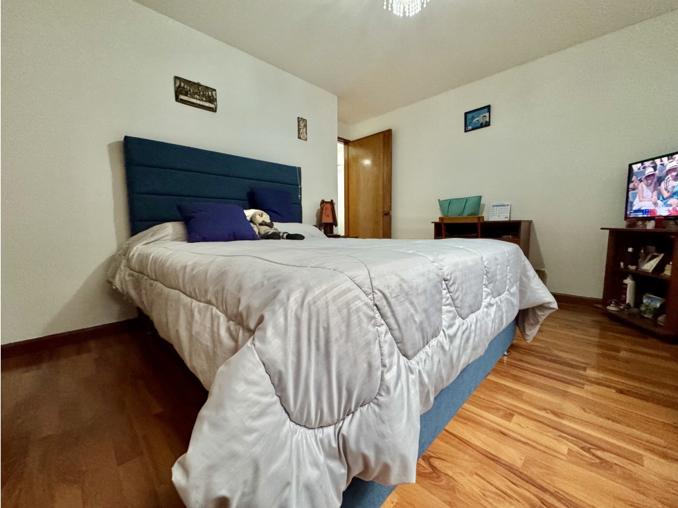 Apartamento en venta en Santa Barbara, Bogotá · foto 9 de 16