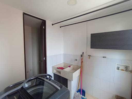 Apartamento de 3 alcobas en arriendo en Perpetuo Socorro, Medellín, 90 m² · foto 8 de 21