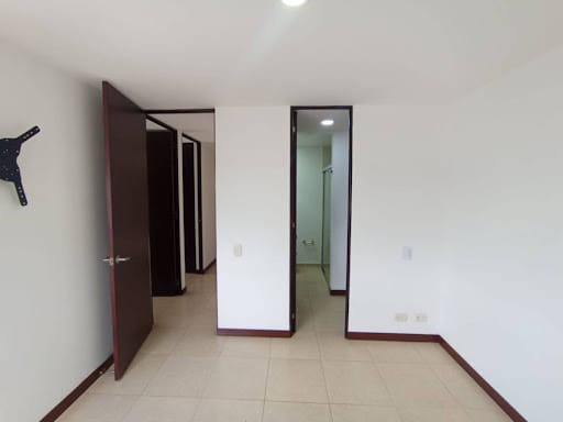Apartamento de 3 alcobas en arriendo en Perpetuo Socorro, Medellín, 90 m² · foto 11 de 21