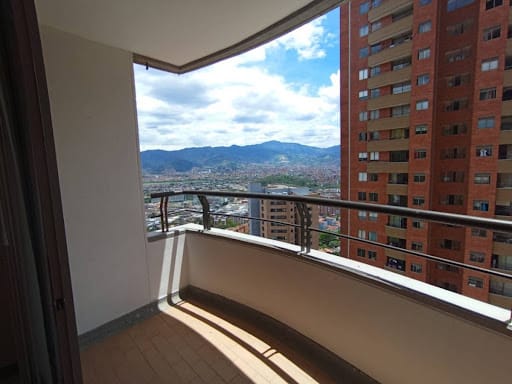 Apartamento de 3 alcobas en arriendo en Perpetuo Socorro, Medellín, 90 m² · foto 20 de 21