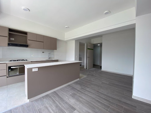 3BR Apartment in La florida (80 m²) - 2