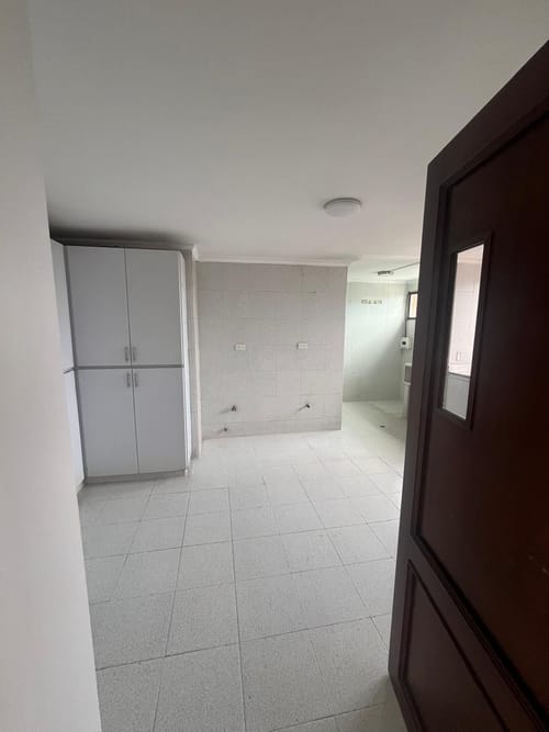 Apartamento de 4 alcobas en venta en Quintas De Don Simon, Cali, 168 m² · foto 11 de 24