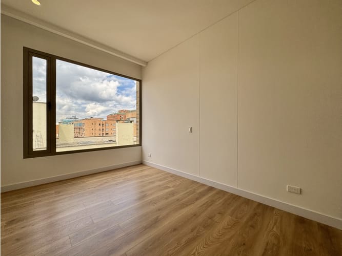 Apartamento de 3 alcobas en venta en Chico, Bogotá, 179 m² · foto 9 de 24