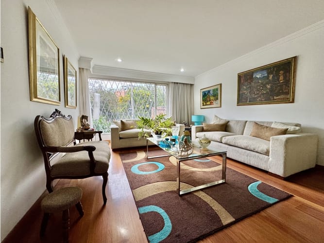 Casa en venta en San Patricio, Bogotá · foto 3 de 18
