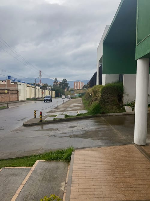 Apartamento de 3 alcobas en venta en Los Laureles, Pasto, 58 m² · foto 3 de 10