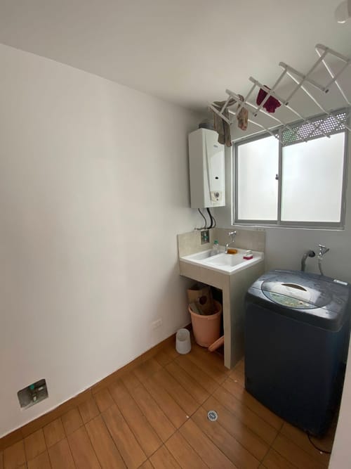 Apartamento de 3 alcobas en venta en Los Laureles, Pasto, 58 m² · foto 7 de 10