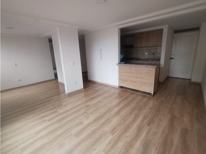 Apartamento de 2 alcobas en venta en La Prosperidad, Madrid, 64 m² · foto 4 de 20