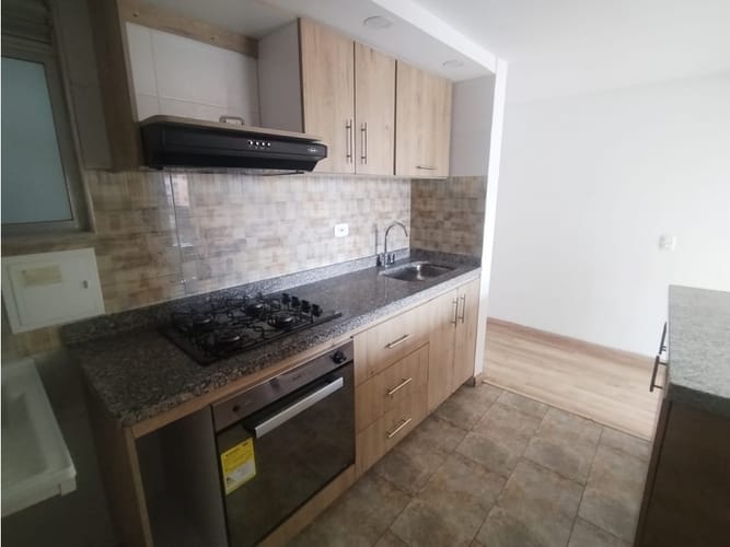 Apartamento de 2 alcobas en venta en La Prosperidad, Madrid, 64 m² · foto 6 de 20