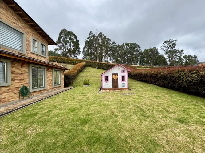 Casa de 3 alcobas en venta en San Gabriel, Sopó, 450 m² · foto 3 de 24