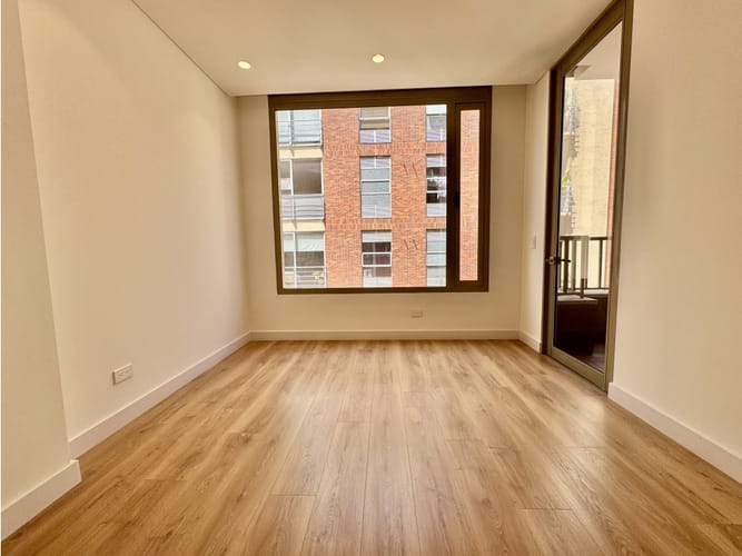 Apartamento de 1 alcoba en venta en Chico, Bogotá, 50 m² · foto 2 de 18
