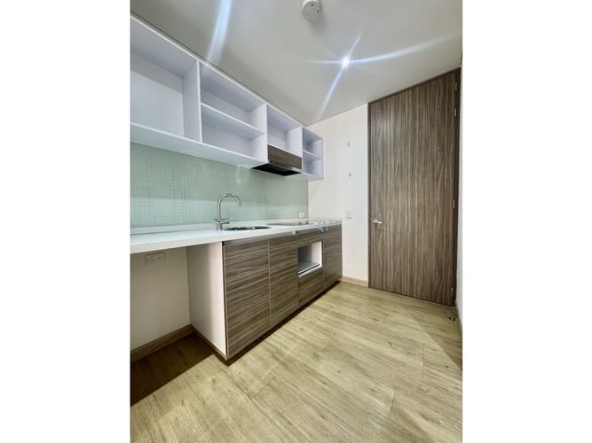 Apartaestudio en venta en Chapinero, Bogotá, 33 m² · foto 9 de 14