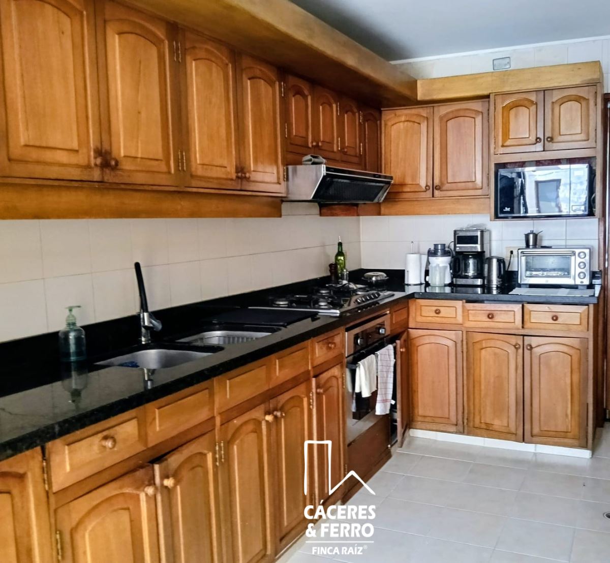 Casa en venta en Cedritos, Bogotá · foto 7 de 16