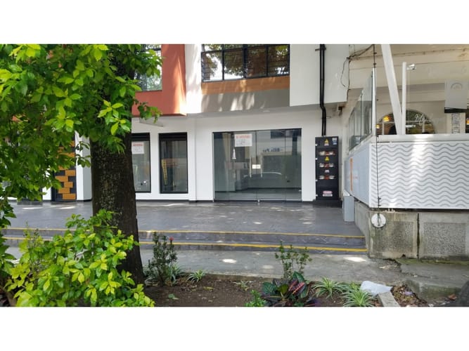 Local en arriendo en San Vicente, Cali, 43 m² · foto 2 de 16