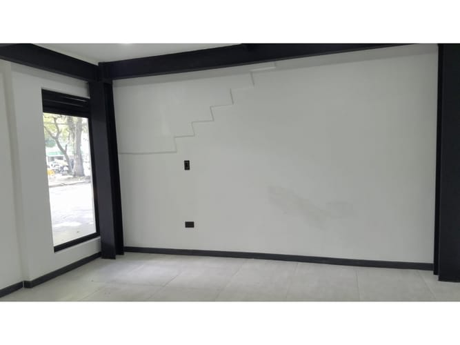Local en arriendo en San Vicente, Cali, 43 m² · foto 6 de 16