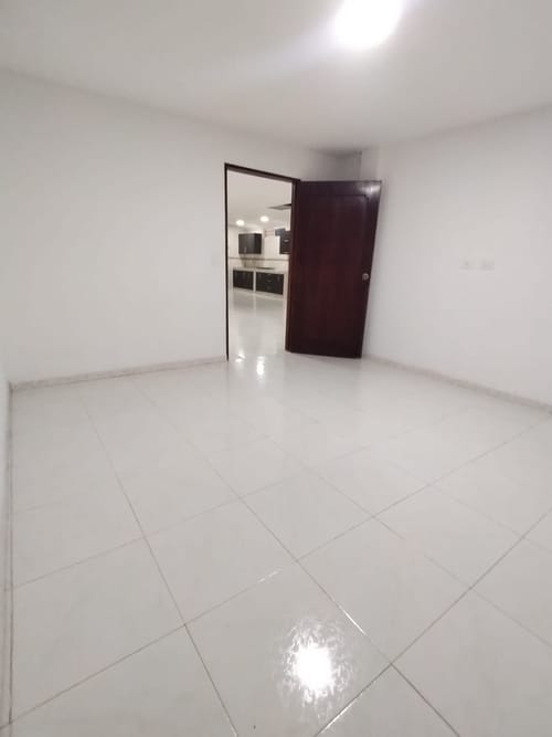 Casa de 3 alcobas en venta en La Buitrera, Cali, 200 m² · foto 15 de 24