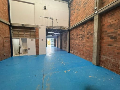 Bodega en arriendo en Sajonia, Medellín, 250 m² · foto 3 de 21