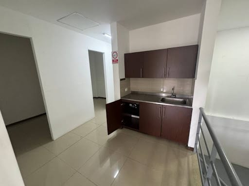 Bodega en arriendo en Sajonia, Medellín, 250 m² · foto 15 de 21