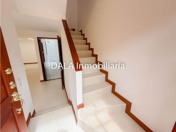 Casa en venta en Santa Rita, Chía · foto 3 de 24