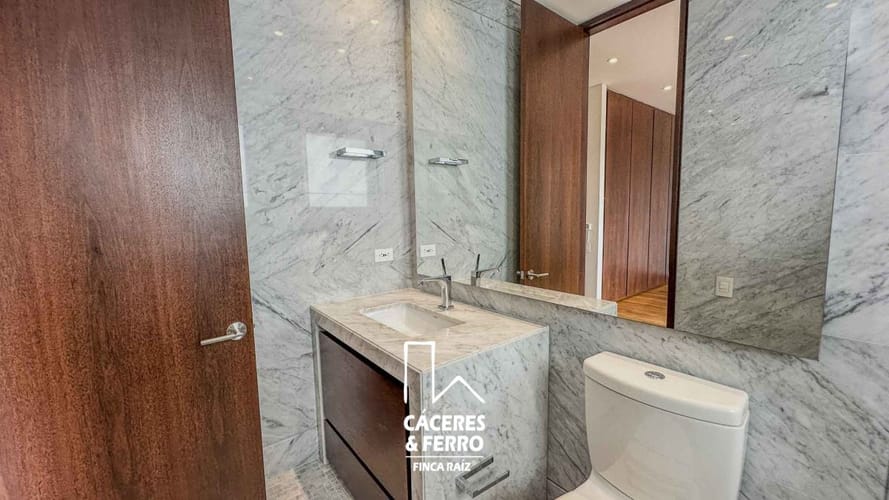 Apartamento en venta en Los Rosales, Bogotá · foto 15 de 24
