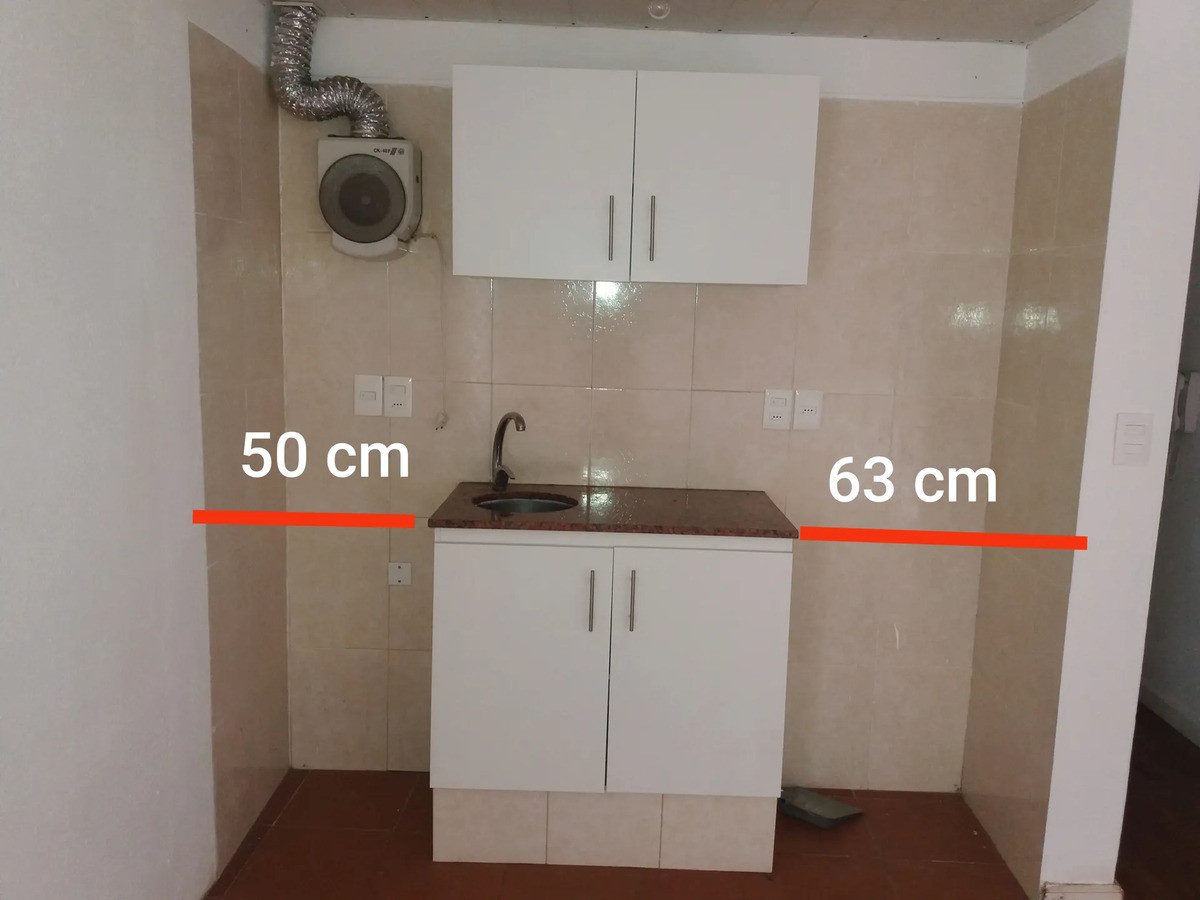 Alquiler De Monoambiente Planta Baja Patio Pequeño En Aguada · Foto 6