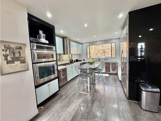 Casa de 4 alcobas en venta en Vereda Suba Naranjos, Bogotá, 321 m² · foto 8 de 24