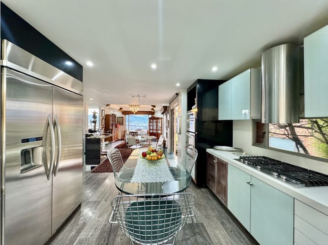 Casa de 4 alcobas en venta en Vereda Suba Naranjos, Bogotá, 321 m² · foto 10 de 24