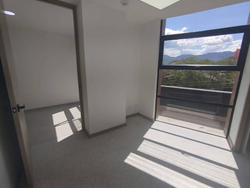Consultorio en arriendo en San Diego, Medellín, 32 m² · foto 4 de 13