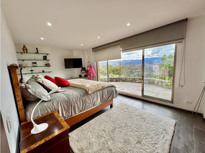 Casa de 4 alcobas en venta en Vereda Suba Naranjos, Bogotá, 321 m² · foto 12 de 24