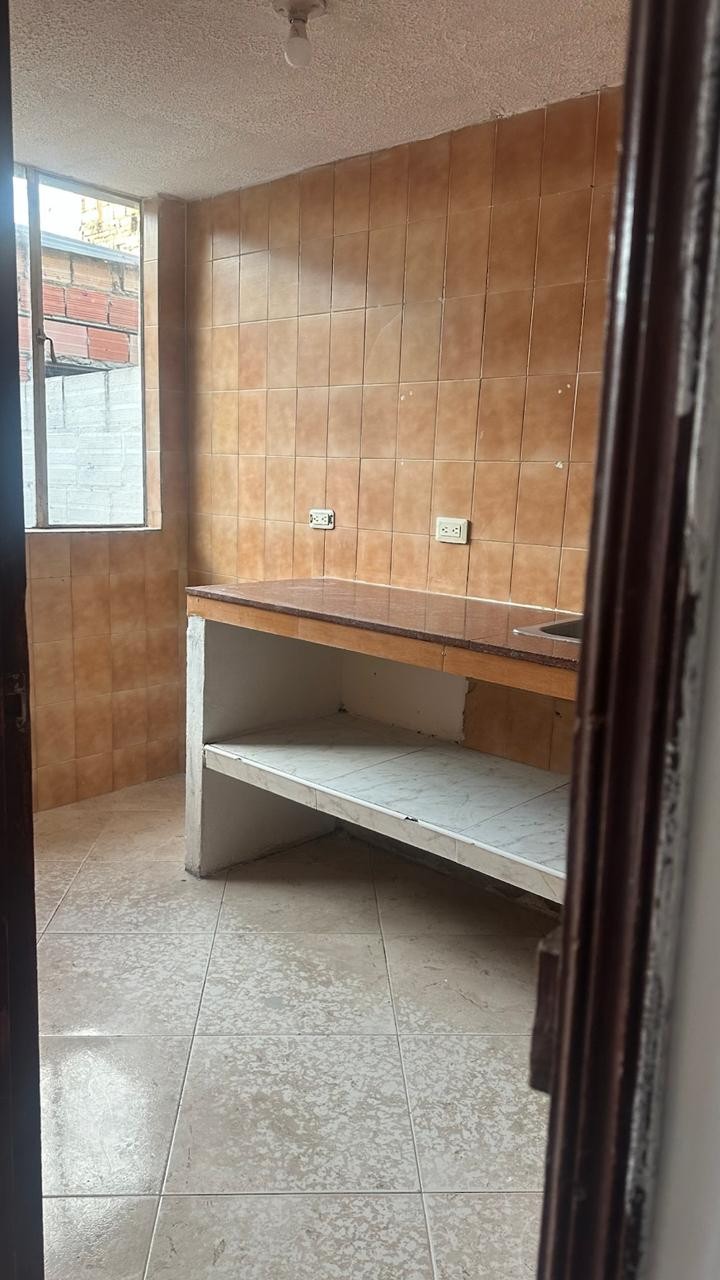 Casa en venta en Engativá, Bogotá · foto 4 de 8