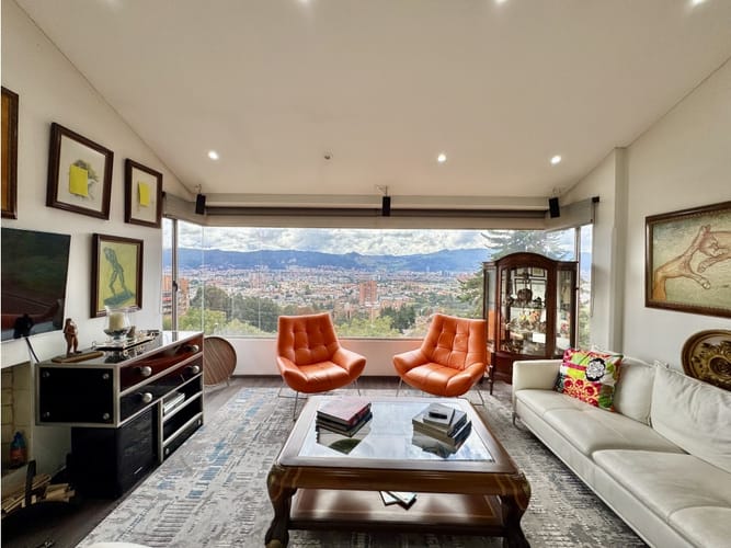 Casa de 4 alcobas en venta en Vereda Suba Naranjos, Bogotá, 321 m² · foto 17 de 24