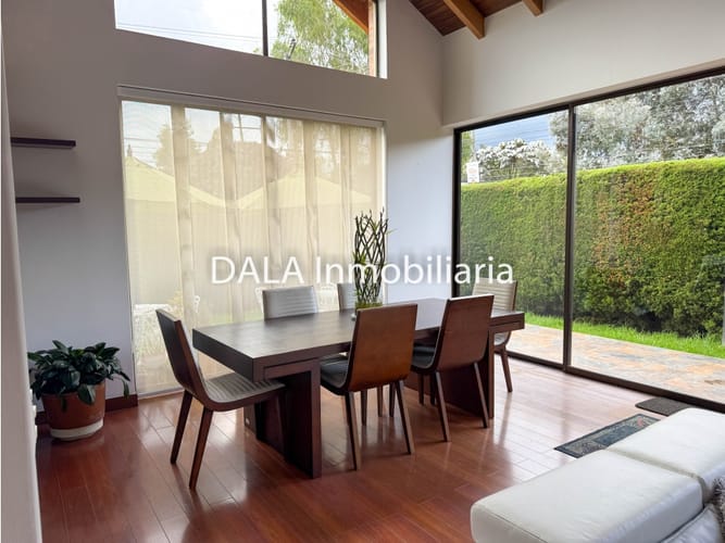 Casa de 4 alcobas en venta en Cr El Bosque, Chía, 289 m² · foto 7 de 24